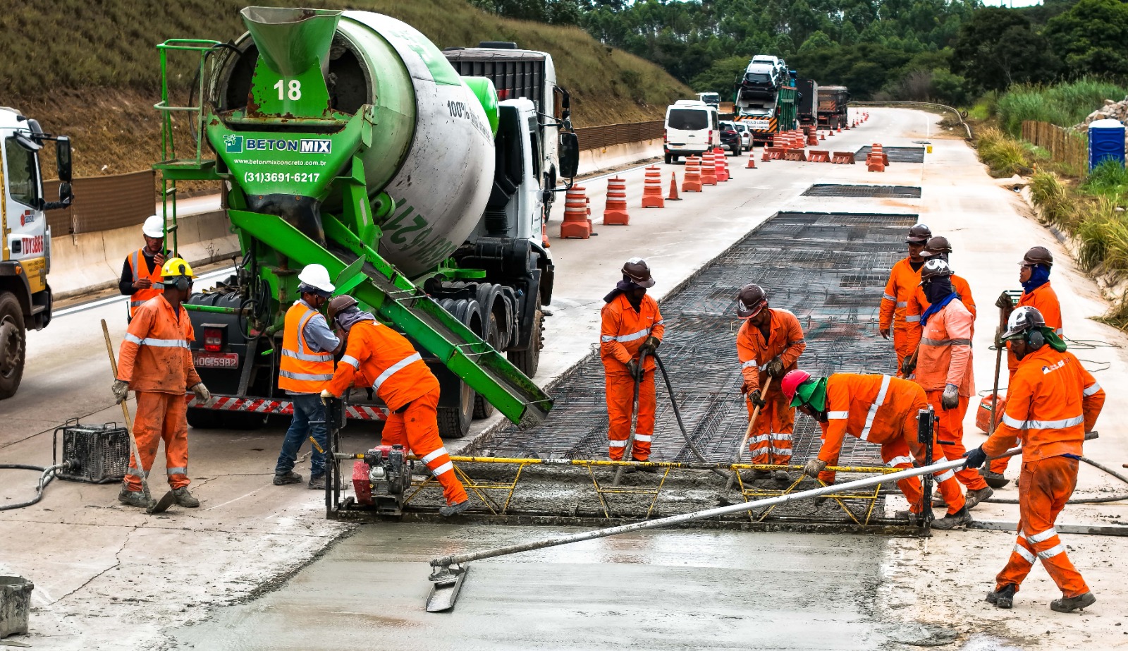 Nova 381 intensifica obras e manutenção em trechos estratégicos